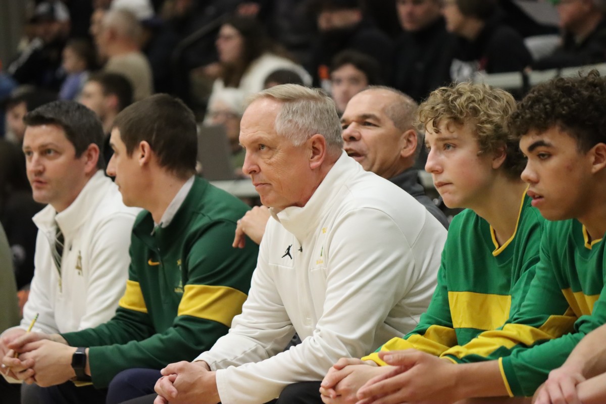 Richland at Davis boys basketball in Yakima on Friday, Dec. 29, 2023.